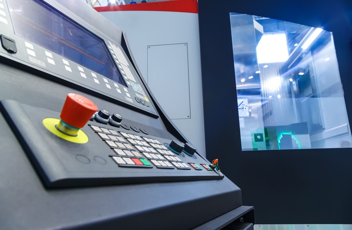 Cnc Machine Tending Robot Faqs - 4K Light Wallpapers for Desktop